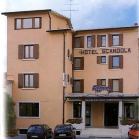 Scandola 3*