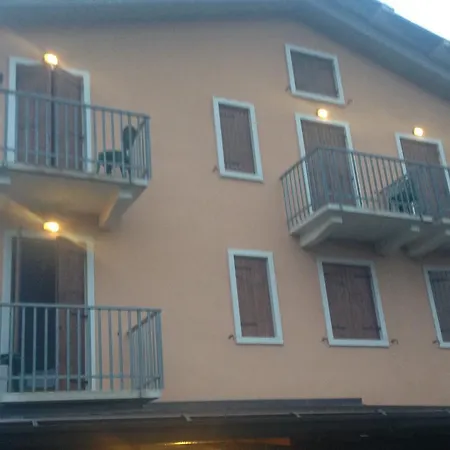 Scandola Hotel