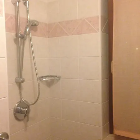 Scandola Otel Bosco Chiesanuova