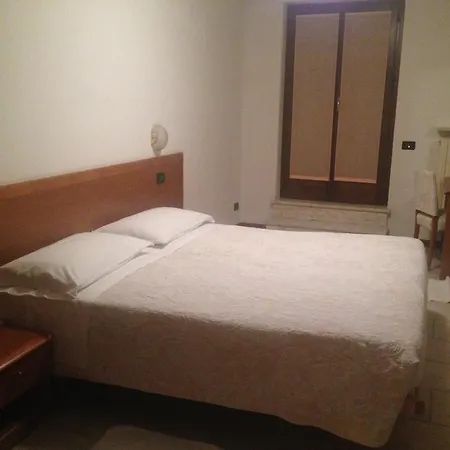 Scandola Hotel Bosco Chiesanuova