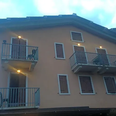 Scandola Otel
